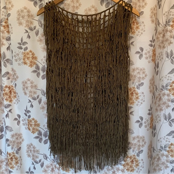 Origami by Vivien Fringe Vest - Picture 6 of 8